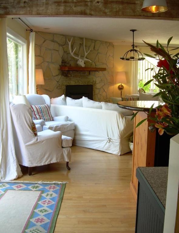 Salmonberry Inn & Beach House Lincoln City Exterior photo